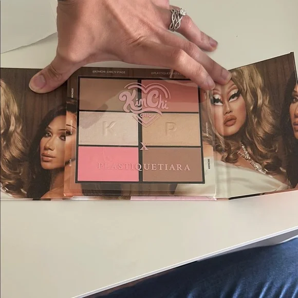 KimChi Chic x Plastique Tiara Makeup Palette - Picture 2 of 4